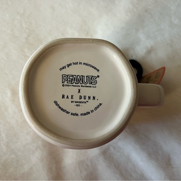 Snoopy Witch Mug NWT - Picture 7 of 7